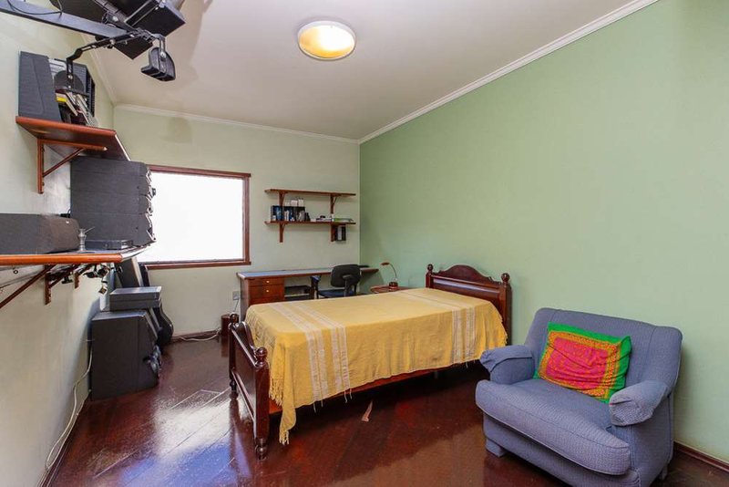 Casa II 230 Casa 601131035-20 1 suíte 184m² Ilamônia São Paulo - 