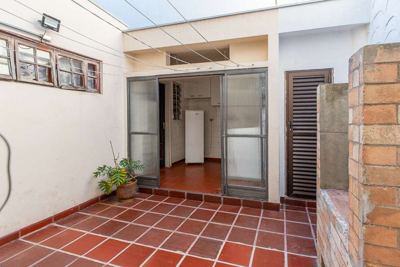 Casa II 230 Casa 601131035-20 1 suíte 184m² Ilamônia São Paulo - 