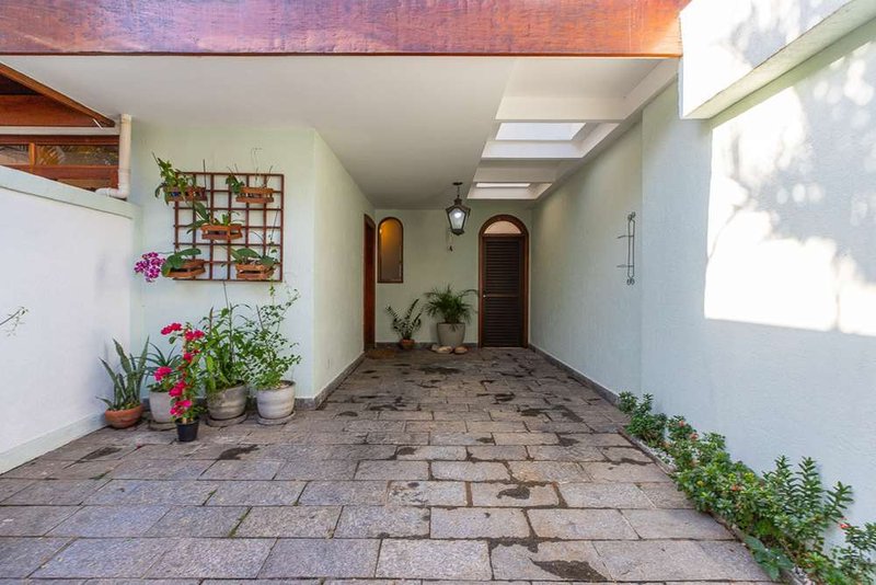 Casa II 230 Casa 601131035-20 1 suíte 184m² Ilamônia São Paulo - 