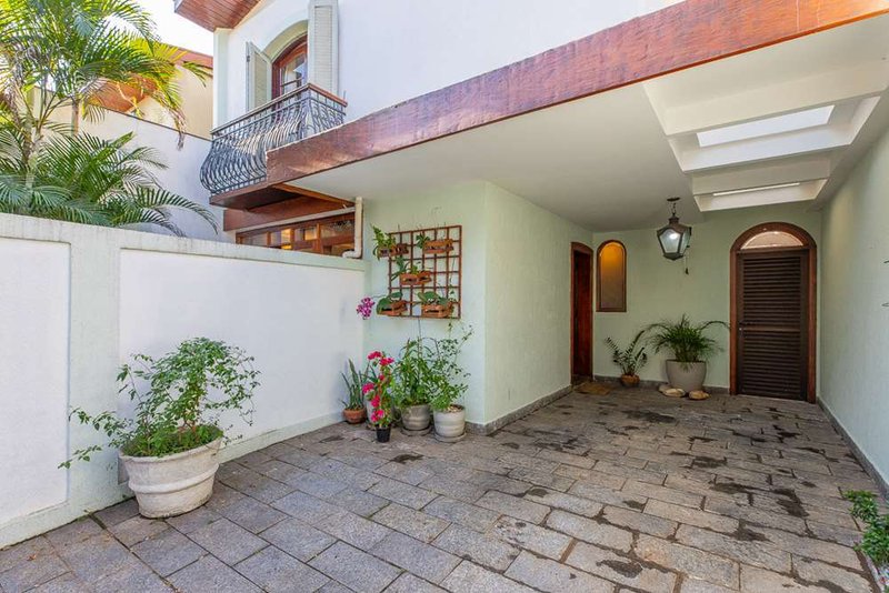 Casa II 230 Casa 601131035-20 1 suíte 184m² Ilamônia São Paulo - 