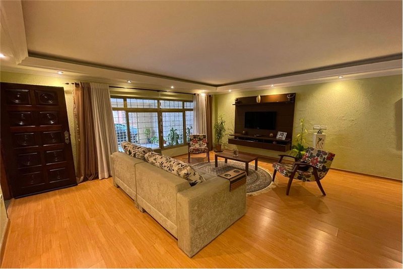 Casa a venda - Regente Feijó - 1 suíte 283m² Maestro Artur Elias Kauffmann São Paulo - 