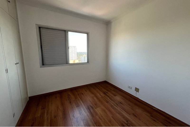 Apartamento a venda - Campo Belo - 2 dormitórios 65m² R. Nhu-Guaçu São Paulo - 