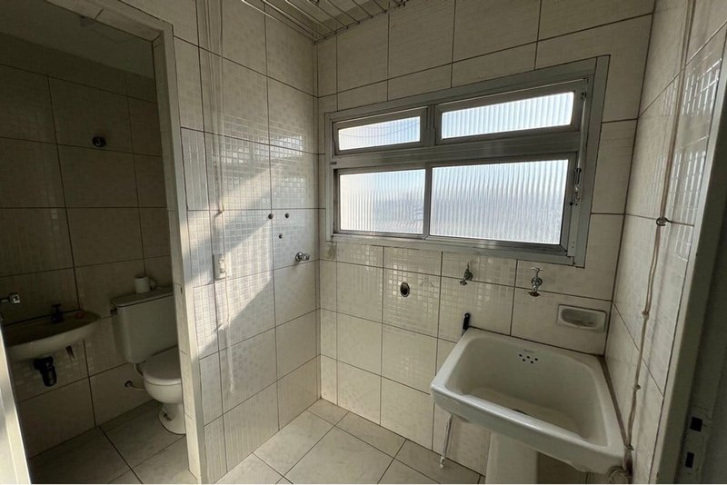 Apartamento a venda - Campo Belo - 2 dormitórios 65m² R. Nhu-Guaçu São Paulo - 