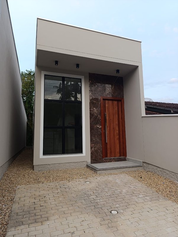 CASA COM 3 DORMITÓRIOS EM DOM JOAQUIM - Brusque - 