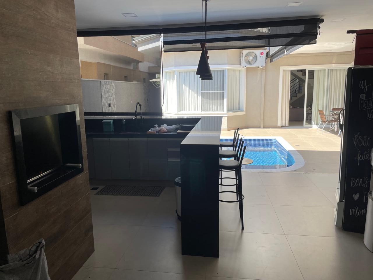 Casa com 3 dormit&oacute;rios &agrave; venda,234 m&sup2; -Condom&iacute;nio Lago da Serra - Ara&ccedil;oiaba da Serra -SP Alameda Petunia Araçoiaba da Serra - 