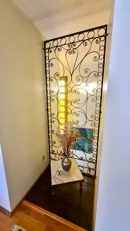R$ 1.290.000 - LOCALIZAÇÃO SENSACIONAL - EXCELENTE CASA - 420M2 - 3 DORM - 3 VAGAS Rua Líbano Porto Alegre - 