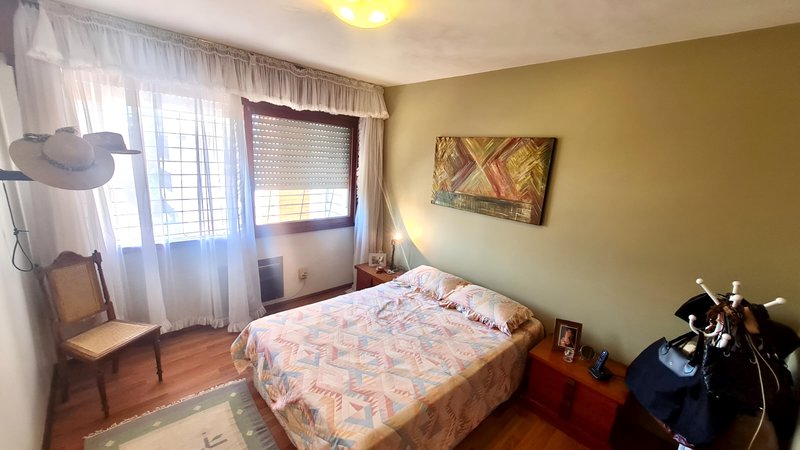 R$ 1.290.000 - LOCALIZAÇÃO SENSACIONAL - EXCELENTE CASA - 420M2 - 3 DORM - 3 VAGAS Rua Líbano Porto Alegre - 