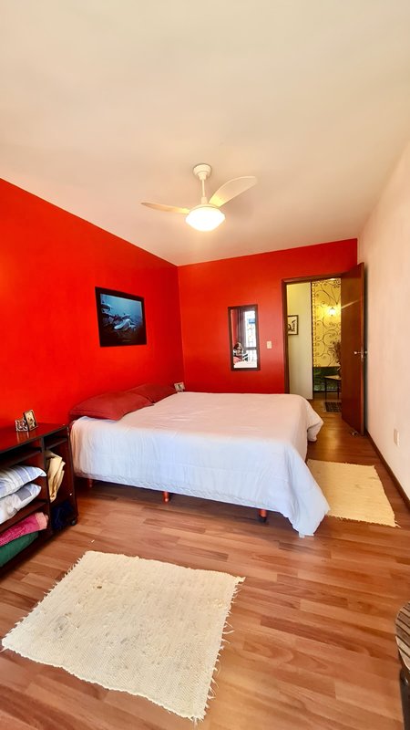 R$ 1.290.000 - LOCALIZAÇÃO SENSACIONAL - EXCELENTE CASA - 420M2 - 3 DORM - 3 VAGAS Rua Líbano Porto Alegre - 