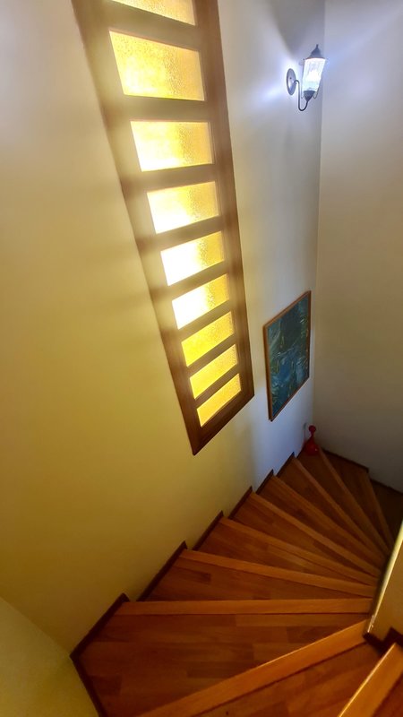 R$ 1.290.000 - LOCALIZAÇÃO SENSACIONAL - EXCELENTE CASA - 420M2 - 3 DORM - 3 VAGAS Rua Líbano Porto Alegre - 