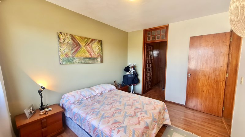 R$ 1.290.000 - LOCALIZAÇÃO SENSACIONAL - EXCELENTE CASA - 420M2 - 3 DORM - 3 VAGAS Rua Líbano Porto Alegre - 