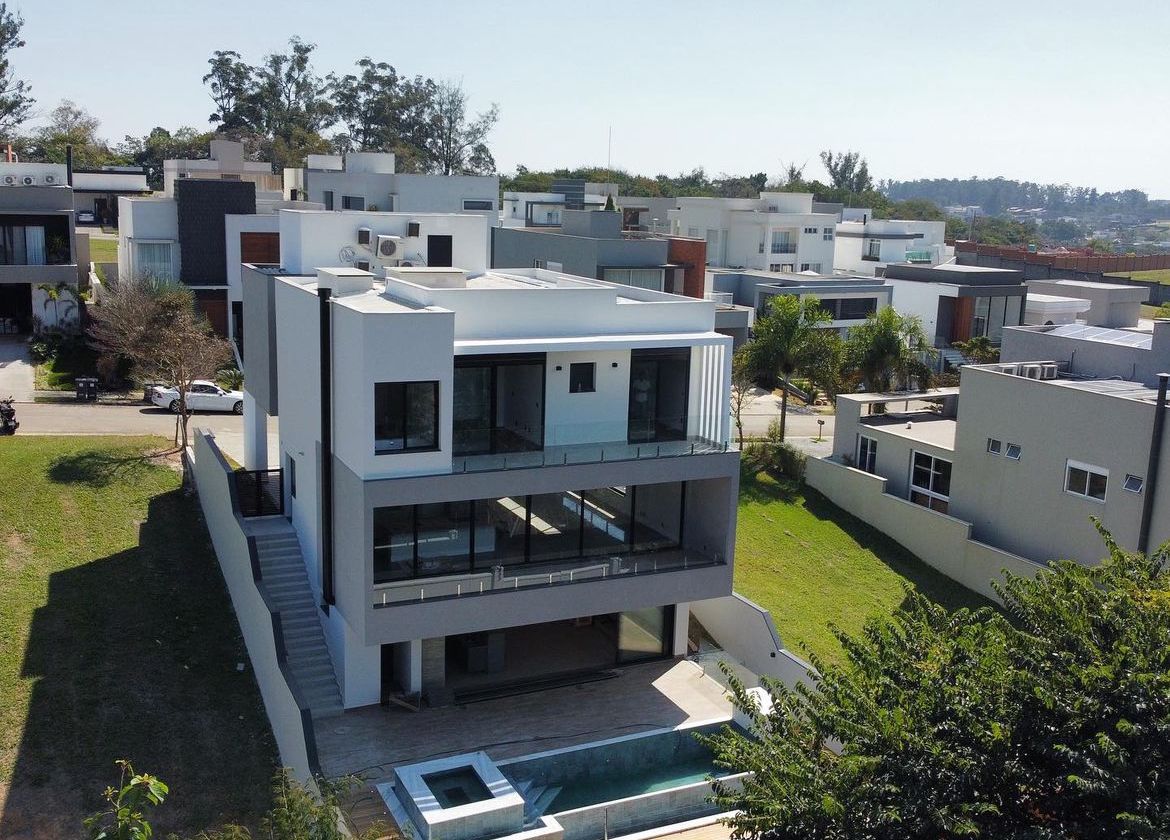 Casa com 4 dormit&oacute;rios &agrave; venda,387m&sup2; - Alphaville Nova Esplanada I - Votorantim - SP Alameda Nova Zelândia Votorantim - 