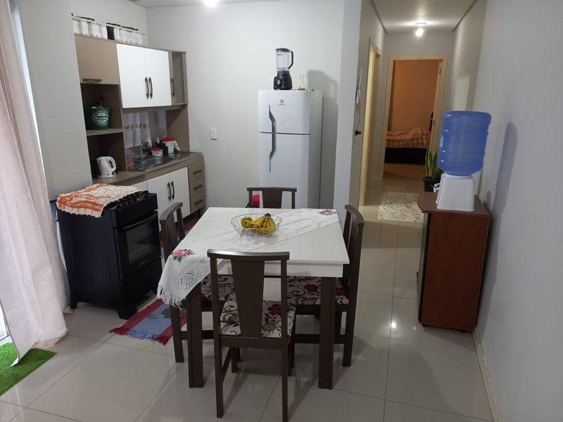 CASA COM 2 DORMITÓRIOS NO BAIRRO SÃO PEDRO - Brusque - 