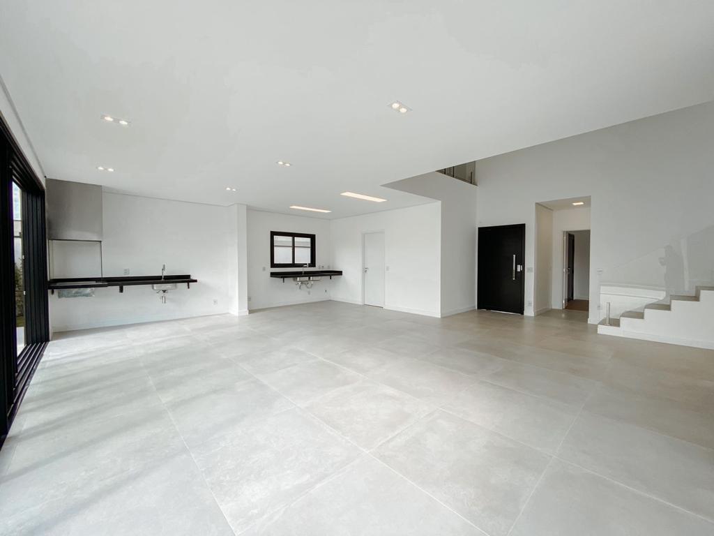 Casa com 4 dormit&oacute;rios &agrave; venda,339m&sup2; - Alphaville Nova Esplanada IV - Votorantim - SP Alameda Nova Zelândia Votorantim - 