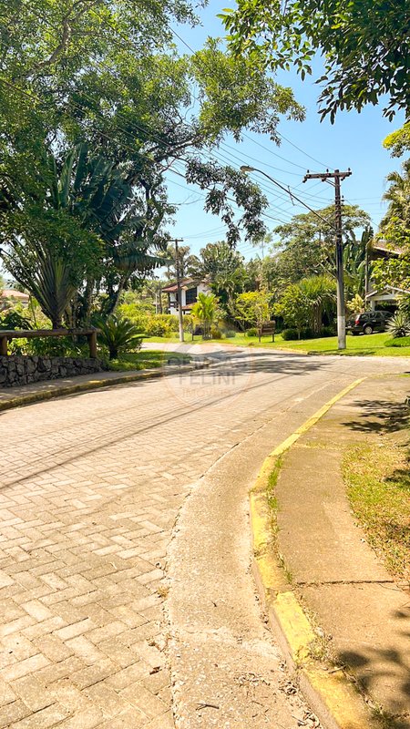 Terreno em Oportunidade na Praia da Baleia - À VENDA - São Sebastião - 
