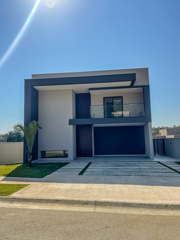 Maravilhosa Casa a venda, excelente arquitetura ! - Santana de Parnaíba - 