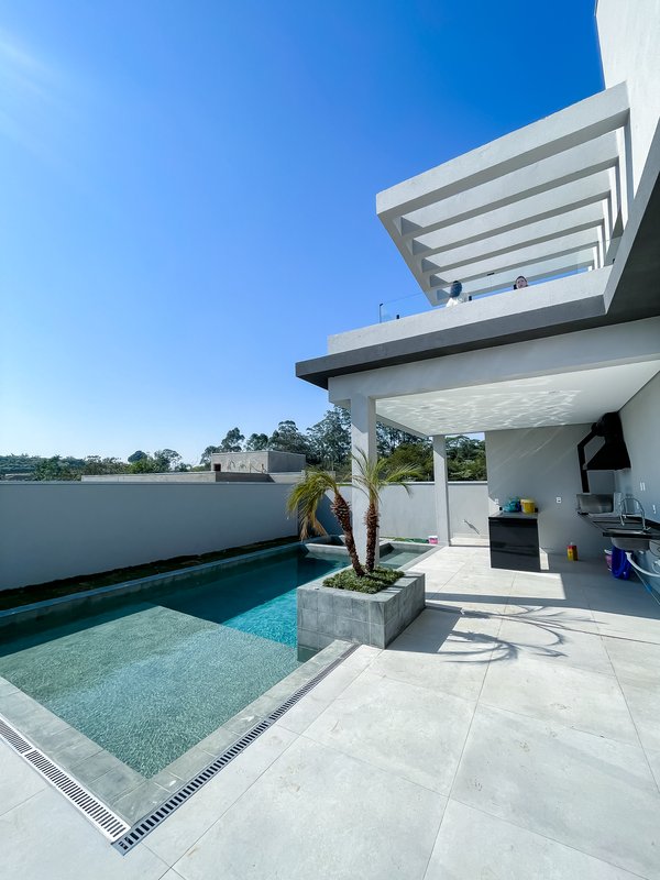 Maravilhosa Casa a venda, excelente arquitetura ! - Santana de Parnaíba - 