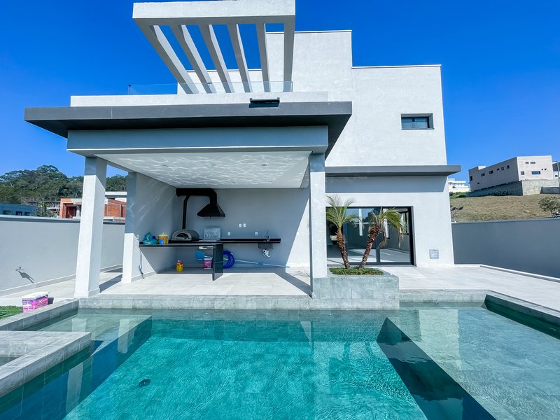 Maravilhosa Casa a venda, excelente arquitetura ! - Santana de Parnaíba - 