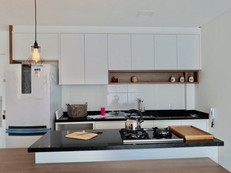 APARTAMENTO COM 1 SUÍTE MAIS 1 DORMITÓRIO NO PAQUETA - Brusque - 