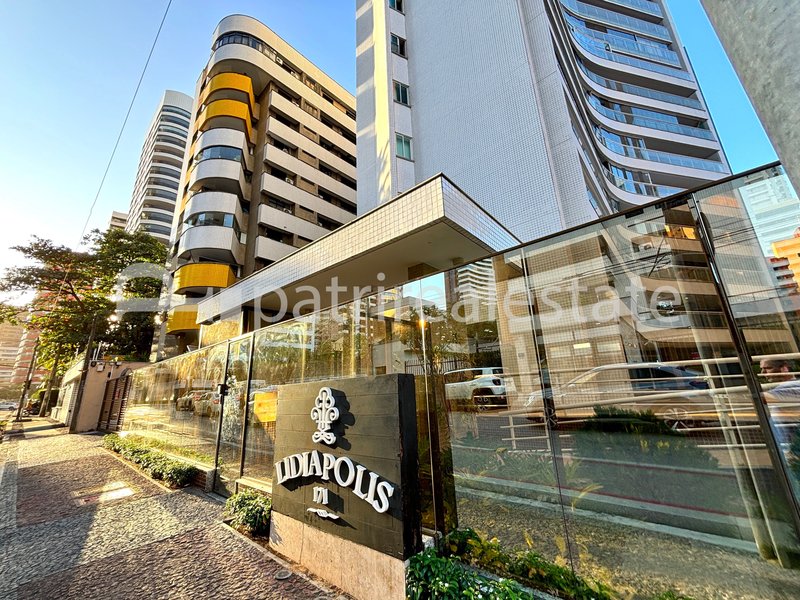Apartamento com 121 m² com 3 Suites 5 wc 2 vagas de garagem. Meireles - Fortaleza - CE Rua Ana Bilhar Fortaleza - 