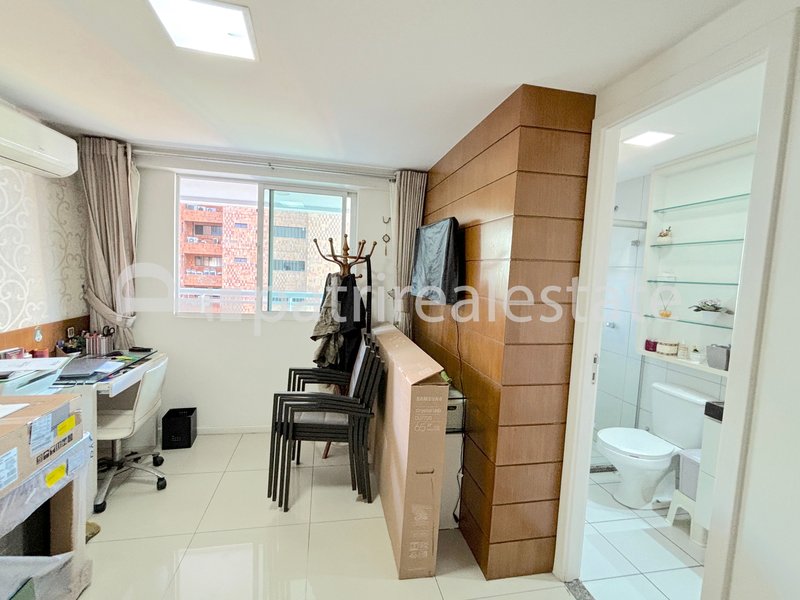 Apartamento com 121 m² com 3 Suites 5 wc 2 vagas de garagem. Meireles - Fortaleza - CE Rua Ana Bilhar Fortaleza - 