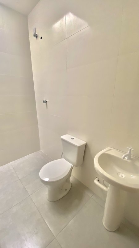 CASA COM 2 DORMITÓRIOS NO BAIRRO PAQUETÁ - Brusque - 