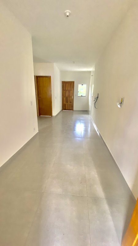CASA COM 2 DORMITÓRIOS NO BAIRRO PAQUETÁ - Brusque - 
