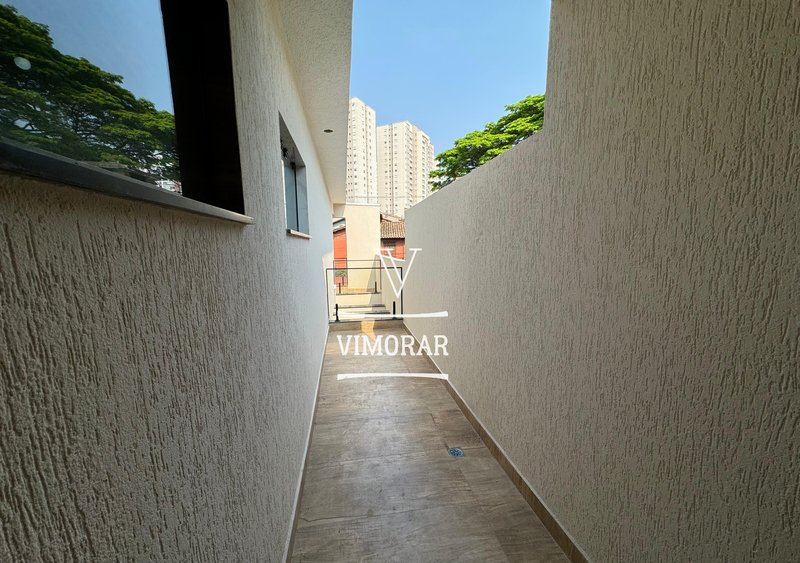 Sobrado novo sendo 3 suítes + 4 vagas de garagem - Guarulhos - 