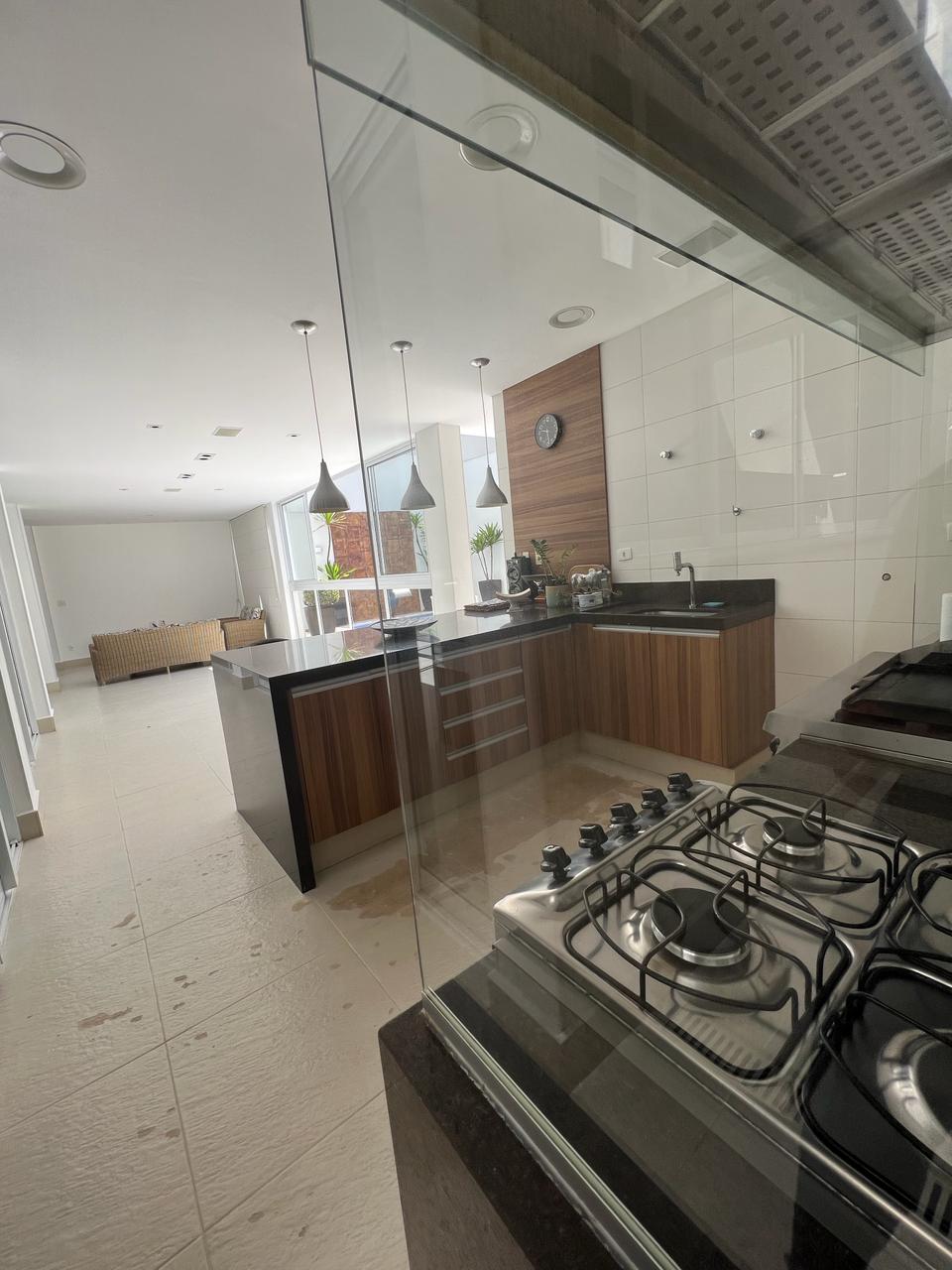 Casa com 3 dormit&oacute;rios &agrave; venda,537 m&sup2; - Condom&iacute;nio Tivoli Park - Sorocaba- SP Avenida Adonias Cepellos Sorocaba - 