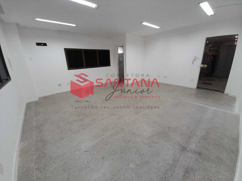 Sala comercial para locação em Pitangueiras (INDISPONÍVEL) Avenida Luiz Tarquínio Pontes Lauro de Freitas - 
