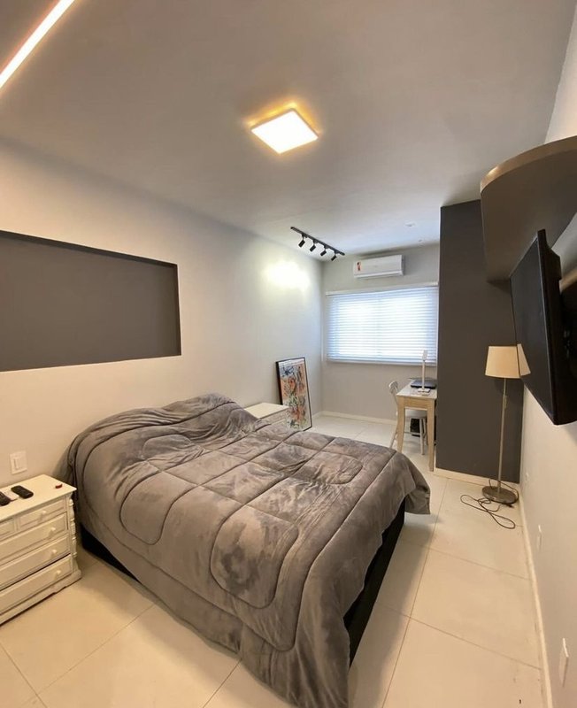 Apartamento reformado no Jardim Oceânico - Rio de Janeiro - 