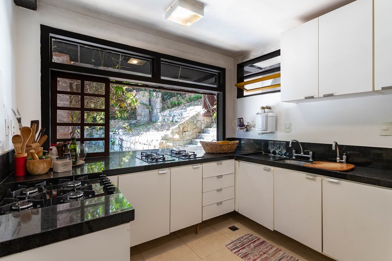 Vista Espetacular em Casa de Zanine Caldas! Rua José Condé Rio de Janeiro - 