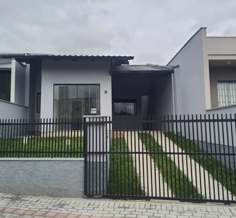 Casa 2 Quartos sendo uma suíte  Timbó - 