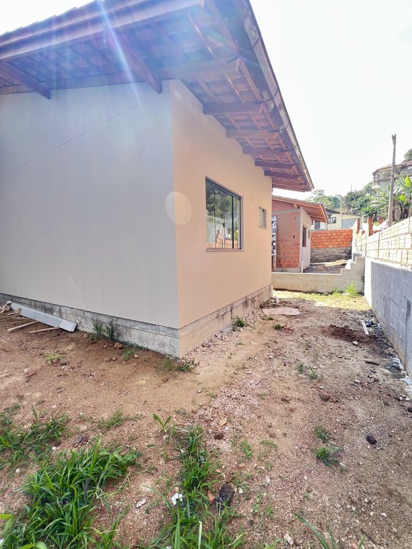 Cada 2 Quartos sendo uma suíte  Timbó - 