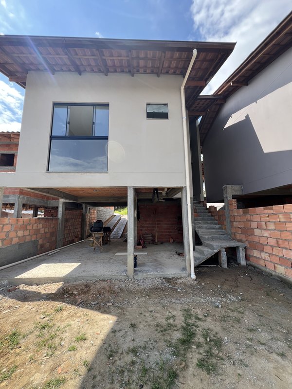 Casa 2 Quartos sendo uma suíte  Timbó - 