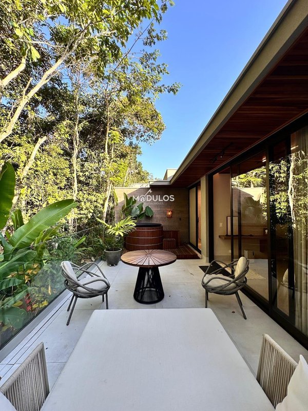 Casa térrea atemporal, 5 suítes à venda 370,00 m² por R$ 11.900.000,00 Alameda Mindoro Bertioga - 