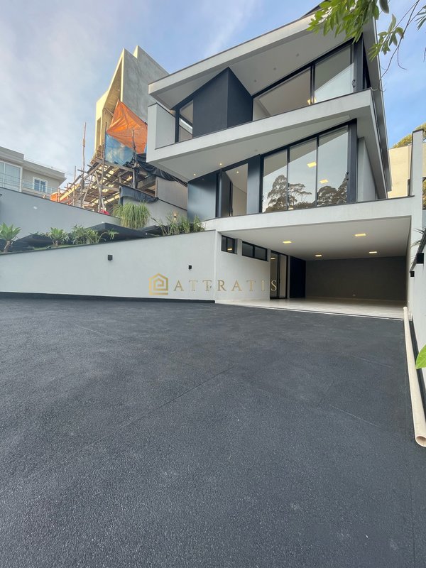 Casa moderna e Minimalista Av Renova dos Santos Arujá - 