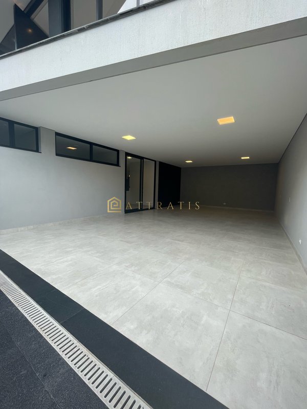 Casa moderna e Minimalista Av Renova dos Santos Arujá - 