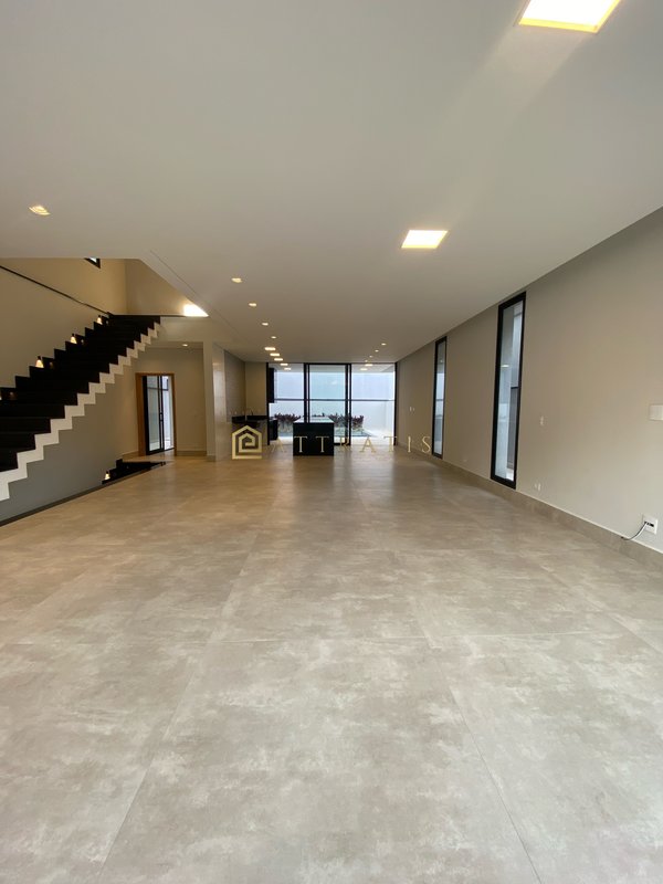 Casa moderna e Minimalista Av Renova dos Santos Arujá - 