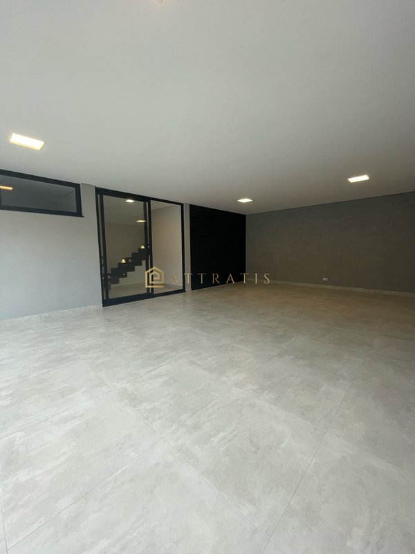 Casa moderna e Minimalista Av Renova dos Santos Arujá - 