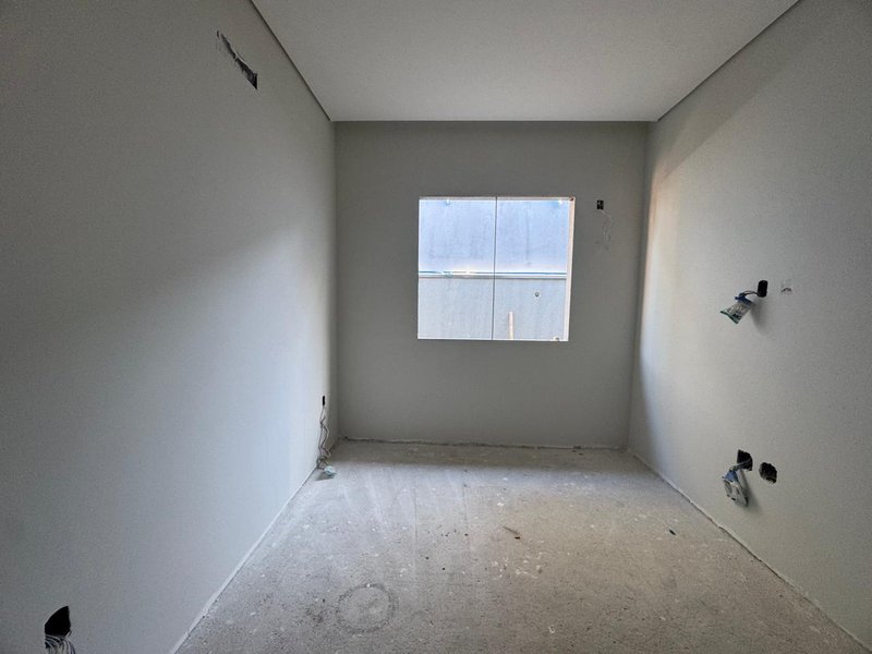 CASA TÉRREA EM FASE DE OBRA NA REGIÃO DO ALPHAVILLE, ACEITA PERMUTA Avenida Marcelo Fiolo Pupo de Campos Ferreira Campinas - 
