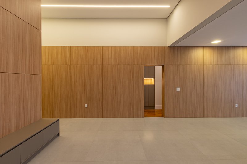 CASA T&Eacute;RREA EM FASE DE OBRA NA REGI&Atilde;O DO ALPHAVILLE, ACEITA PERMUTA Avenida Marcelo Fiolo Pupo de Campos Ferreira Campinas - 