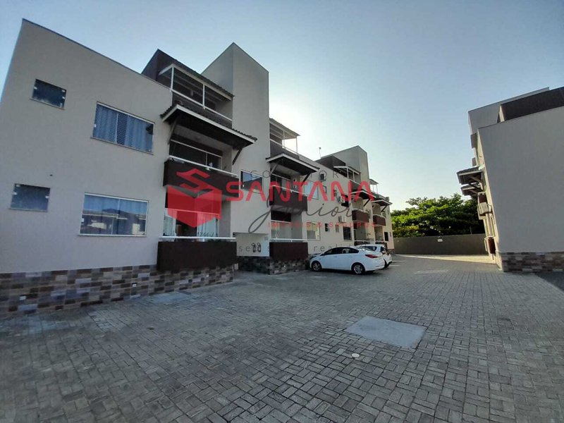 Apartamento térreo com 2/4 no Miragem  (INDISPONÍVEL) Rua Eliane S Bonfim Lauro de Freitas - 