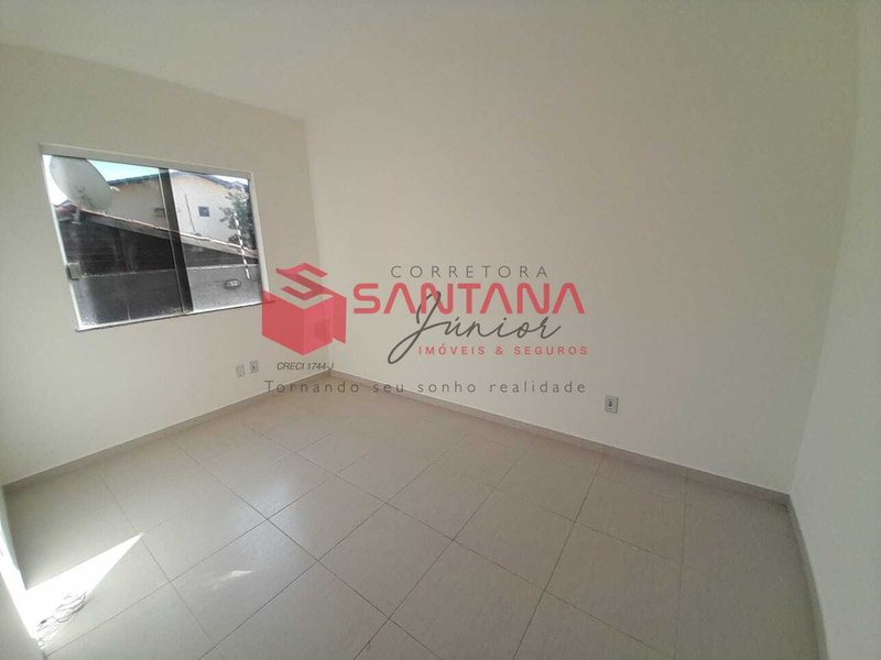 Apartamento térreo com 2/4 no Miragem  (INDISPONÍVEL) Rua Eliane S Bonfim Lauro de Freitas - 