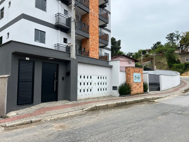 APARTAMENTO COM 2 DORMITÓRIOS NO PAQUETÁ - Brusque - 