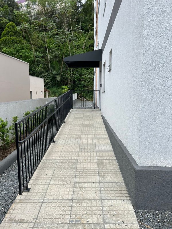 APARTAMENTO COM 2 DORMITÓRIOS NO PAQUETÁ - Brusque - 