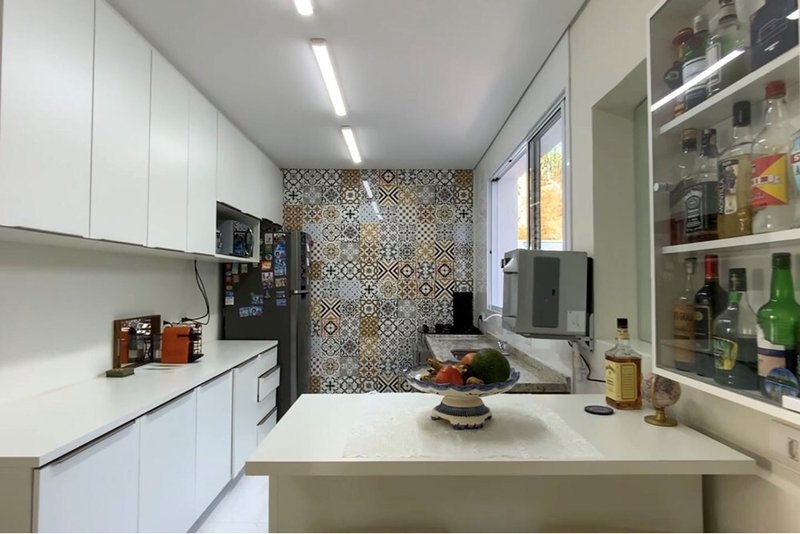 Casa a venda Brooklin Paulista - 3 suítes 130m² Professor Rubens Gomes de Souza São Paulo - 