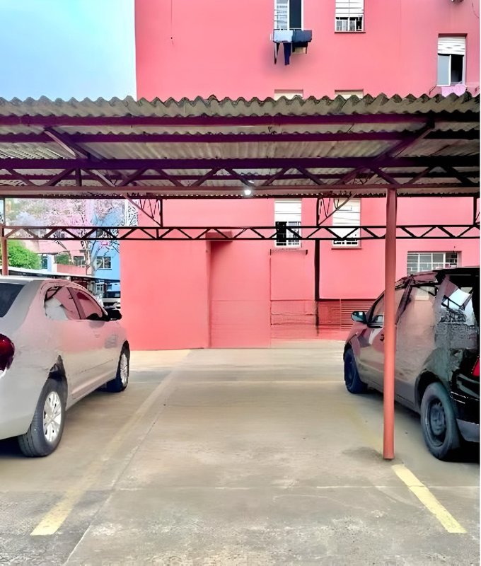 R$ 212.000 - ÓTIMO APARTAMENTO - 62M2 - 3 DORM - SEMIMOBILIADO - 1 VAGA Rua Figueredo Mascarenhas Porto Alegre - 
