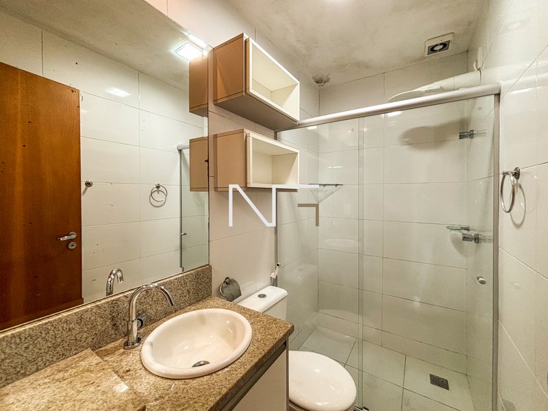 Lindo apartamento de 2 quartos com suíte e localização privilegiada na Praia da Costa Rua Romero Lofego Botelho Vila Velha - 