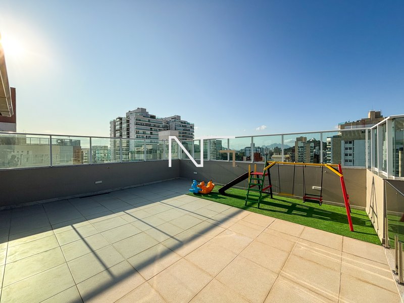 Lindo apartamento de 2 quartos com suíte e localização privilegiada na Praia da Costa Rua Romero Lofego Botelho Vila Velha - 