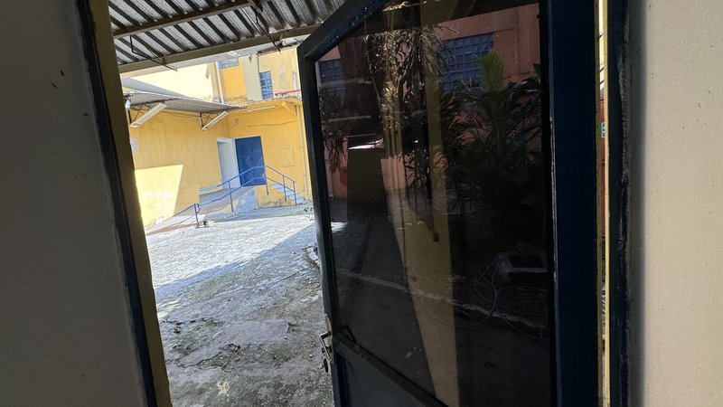 Galpão + Escritório de Esquina | Locação | Venda | São Cristóvão/RJ Rua General Argolo Rio de Janeiro - 